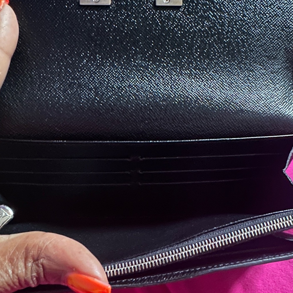 Louis Vuitton Epi Louise Wallet - Picture 5 of 11